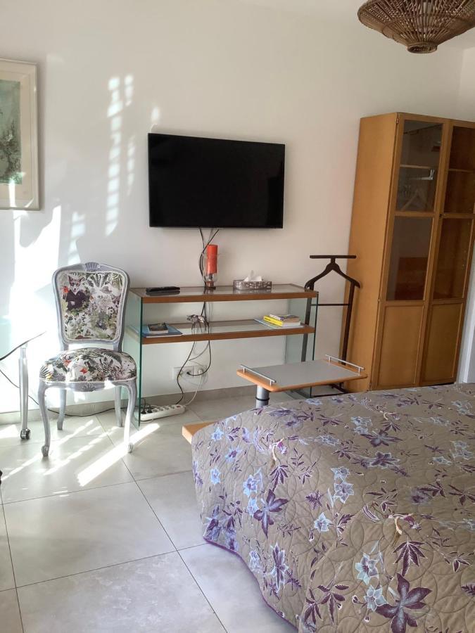 Chambres De La Terre Blanche 사나리쉬르메르 외부 사진