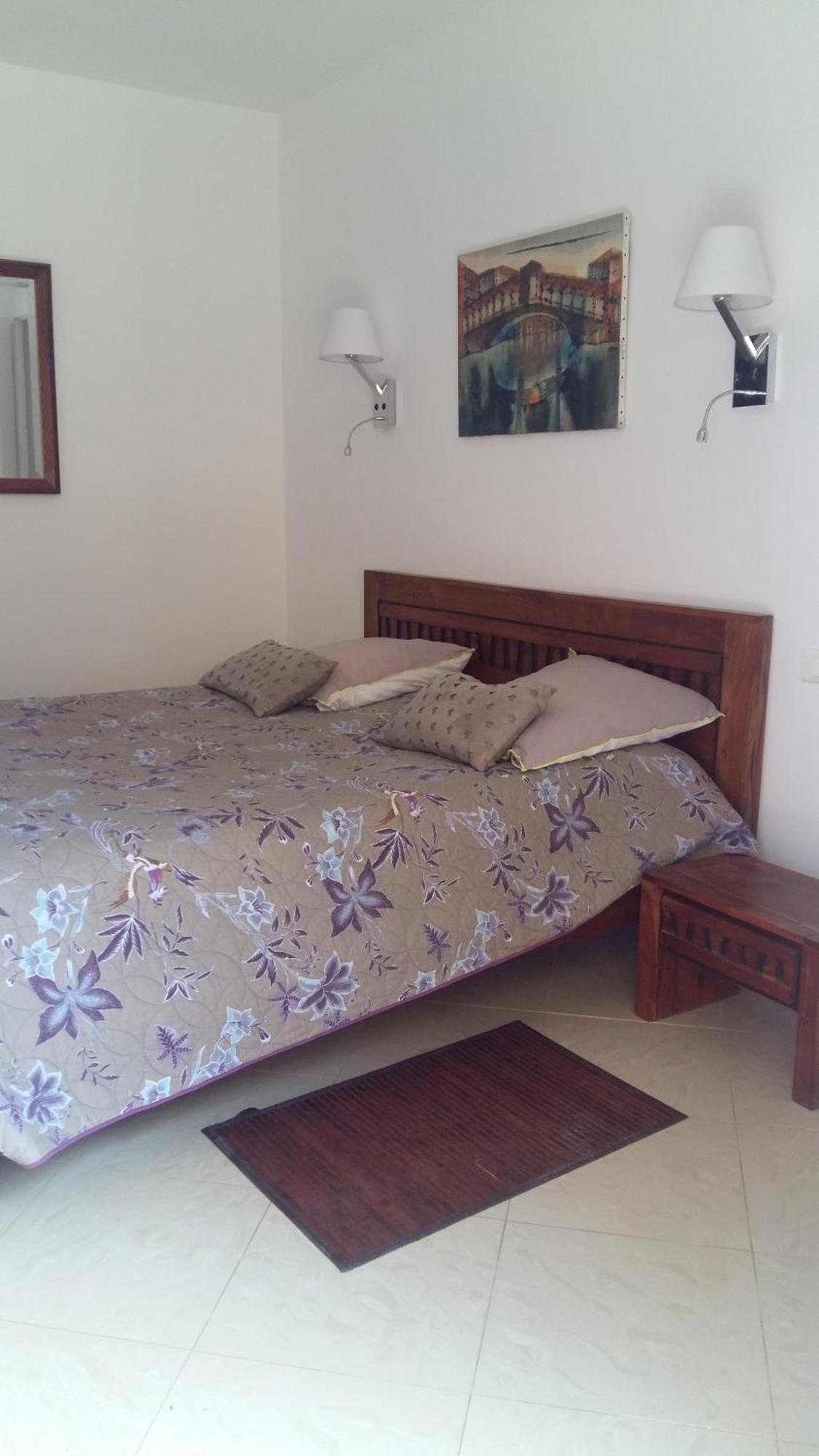 Chambres De La Terre Blanche 사나리쉬르메르 객실 사진