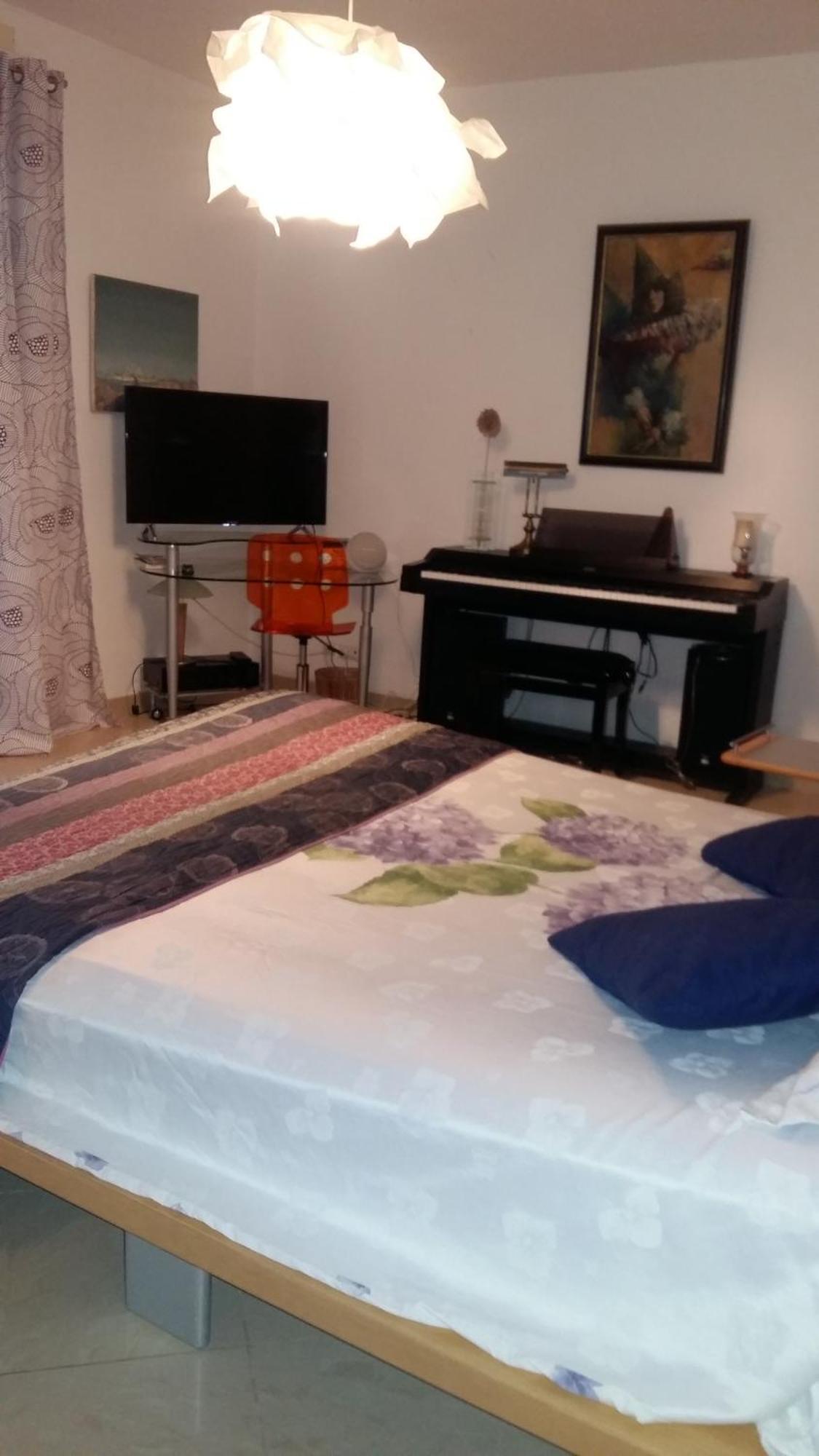 Chambres De La Terre Blanche 사나리쉬르메르 객실 사진